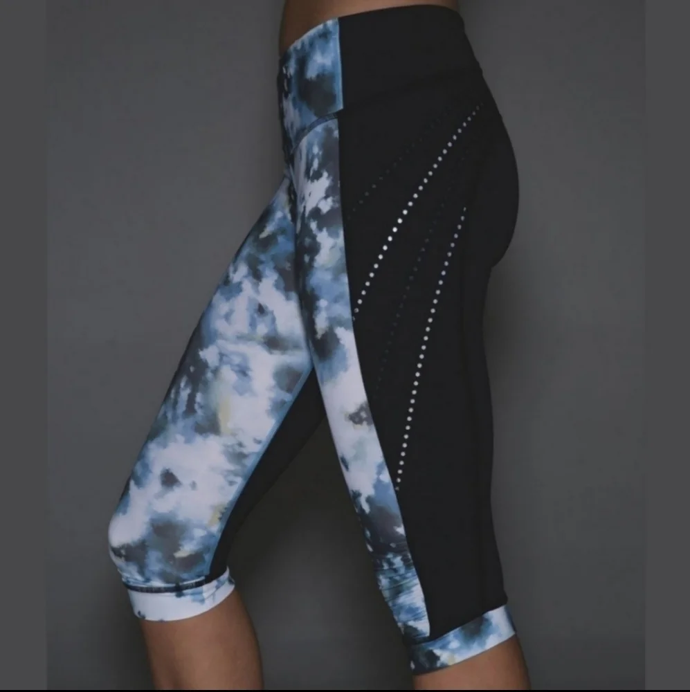 Lululemon‎ Stop At Nothing Crop Leggings Reflective Dot Mesh Ruched Zip Pockets